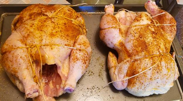 A sandwich cut in half
Description automatically generated