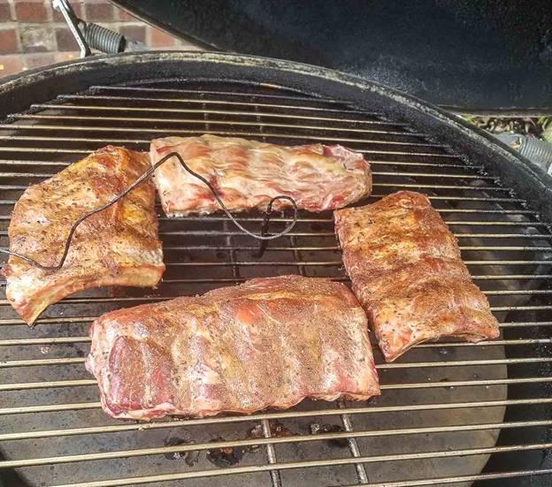 Meat on a grill

Description automatically generated with low confidence